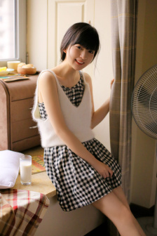 欧美黑寡妇xx